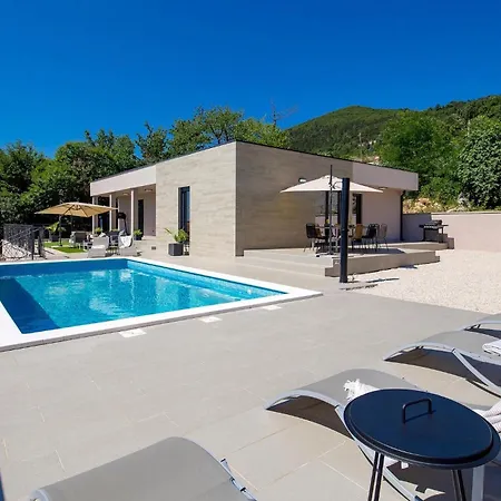 Holiday home Castanea